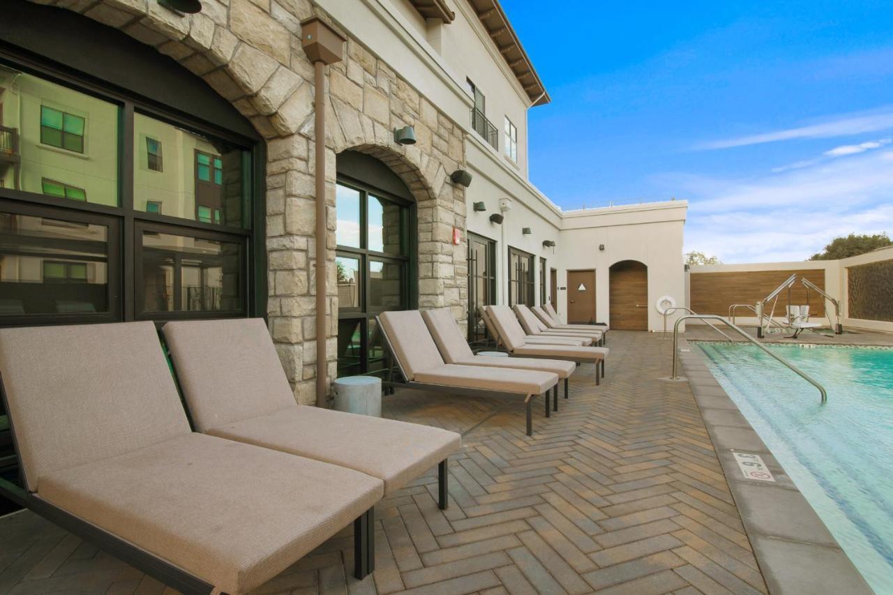 Global Luxury Suites In The Heart Of San Carlos Exterior foto
