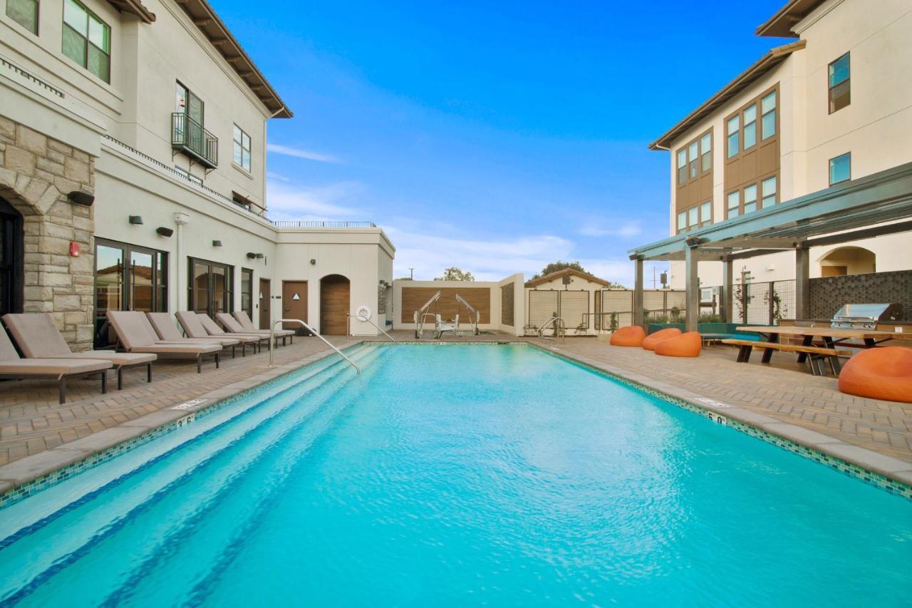 Global Luxury Suites In The Heart Of San Carlos Exterior foto